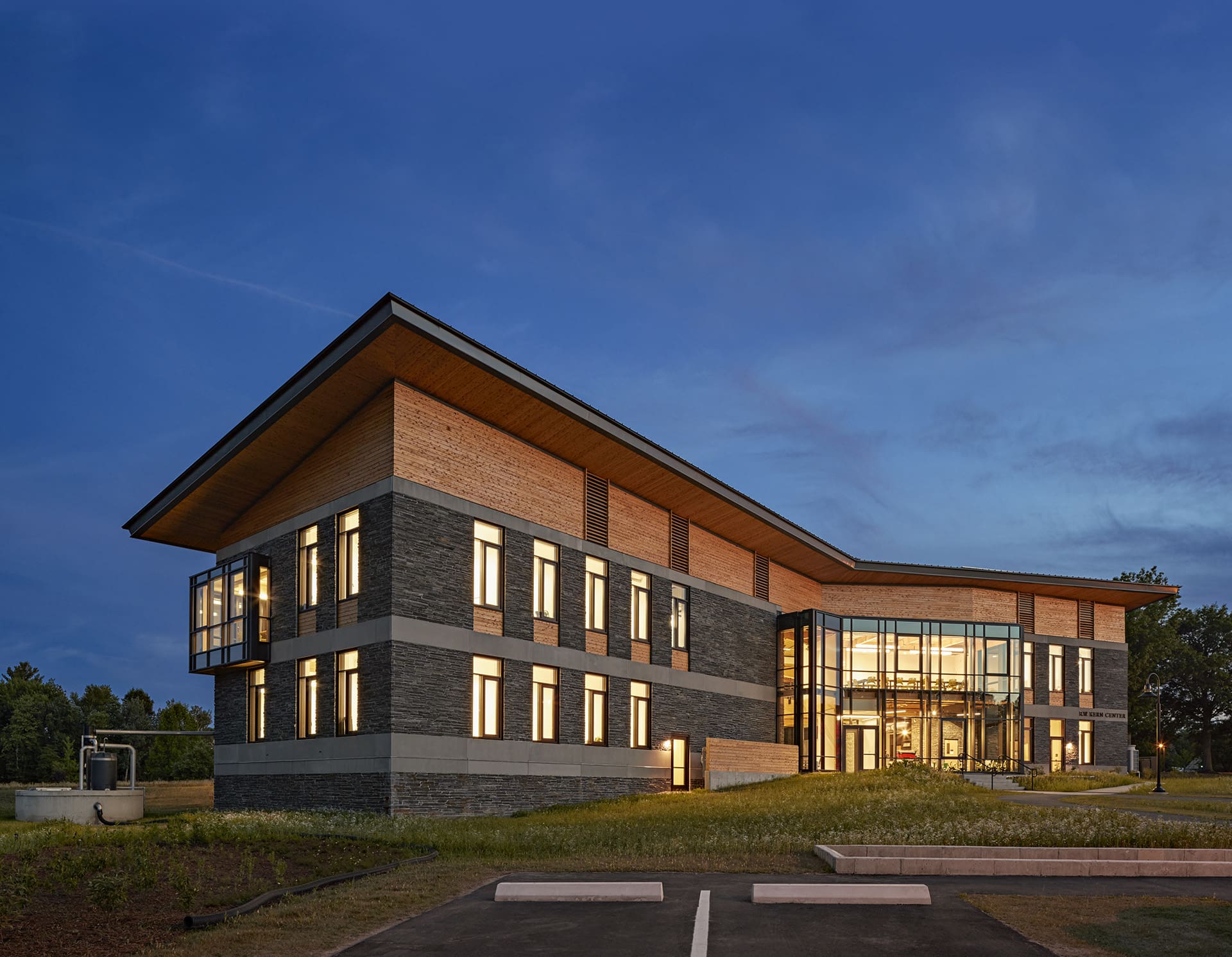 RW Kern Center