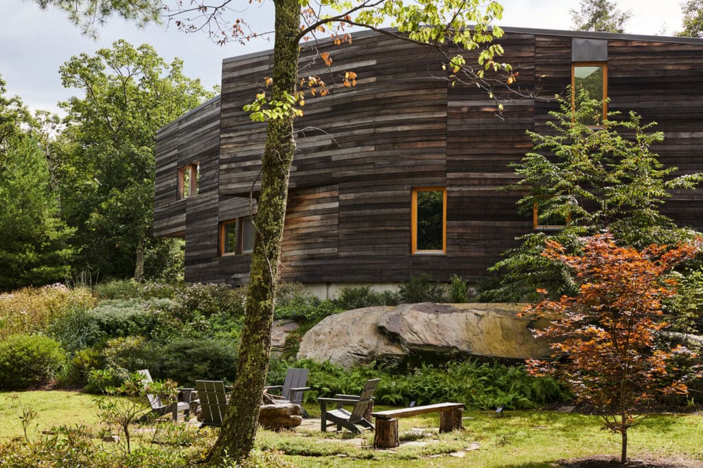 Exterior of a rounded, modern passive house